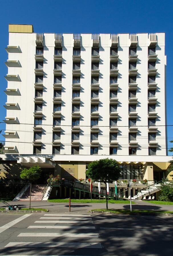 Отель Hunguest Hotel Fenyõ Меркуря-Чук-32